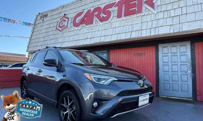 2018 Toyota RAV4 SE