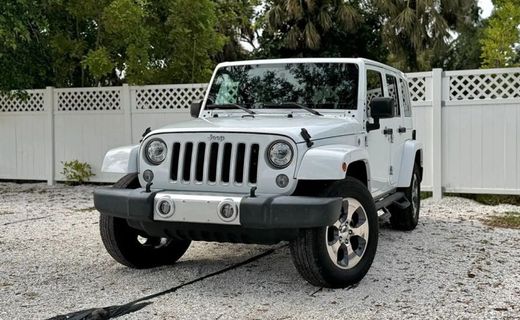 2017 Jeep Wrangler Unlimited Sahara