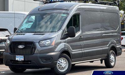 2026 Ford Transit Medium Roof