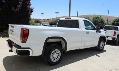 2023 GMC Sierra Fleet Base