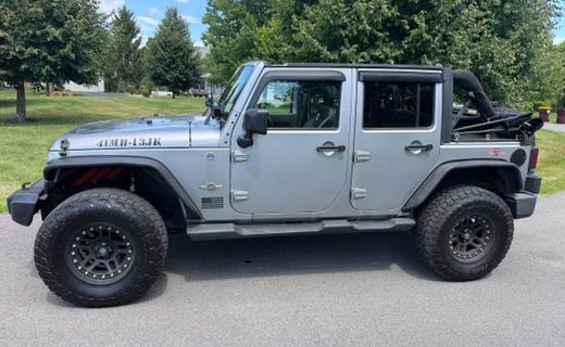 2013 Jeep Wrangler Sport