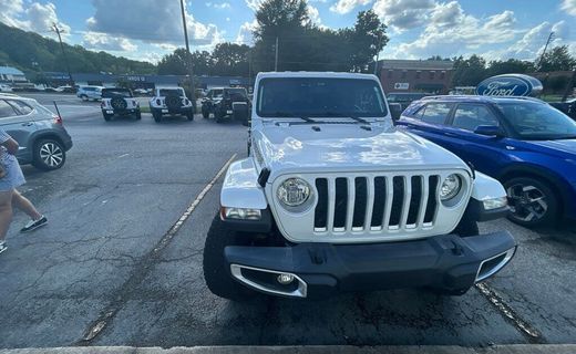 2021 Jeep Gladiator Overland
