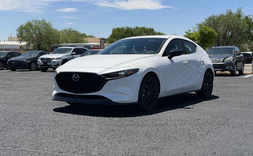 2026 Mazda MAZDA3 Premium Plus