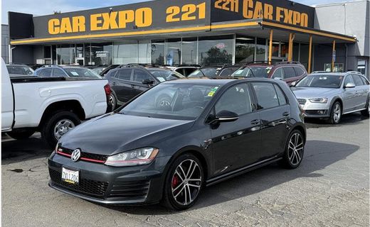 2017 Volkswagen Golf GTI