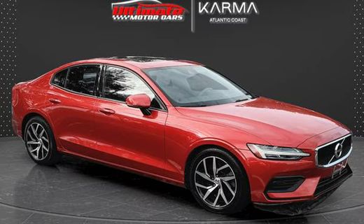 2020 Volvo S60 Momentum