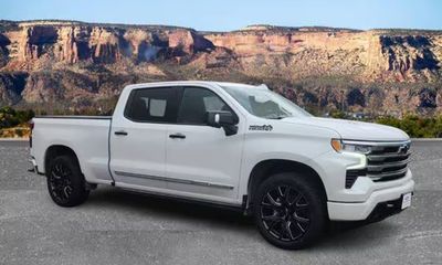 2023 Chevrolet Silverado High Country