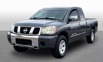 2005 Nissan Titan SE