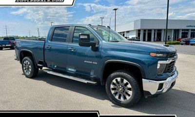 2026 Chevrolet Silverado HD LT