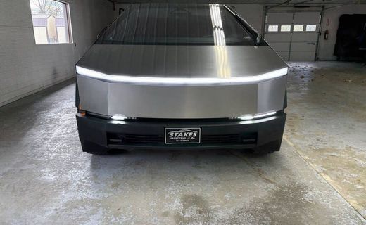 2024 Tesla Cybertruck Base