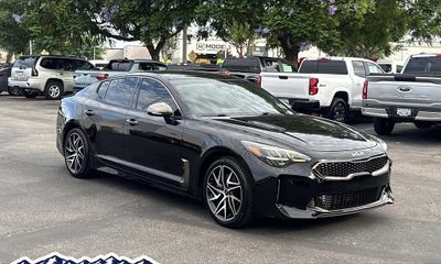 2022 Kia Stinger GT Line