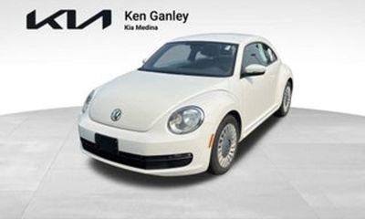 2016 Volkswagen Beetle 1 8T SE