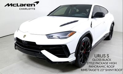 2023 Lamborghini Urus S