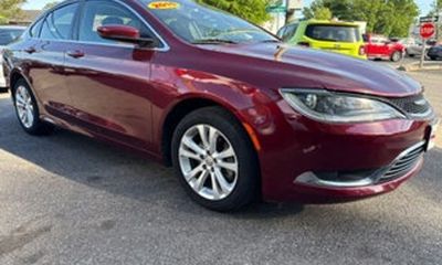 2013 Chrysler 200 Touring