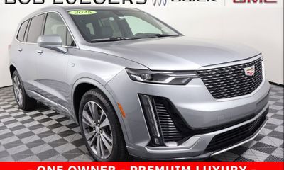 2025 Cadillac XT6 Premium Luxury