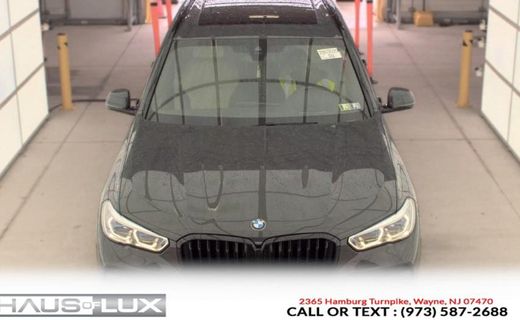 2022 BMW X5 M50i