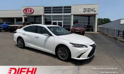 2024 Lexus ES 300H Luxury