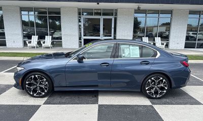 2025 BMW 330i