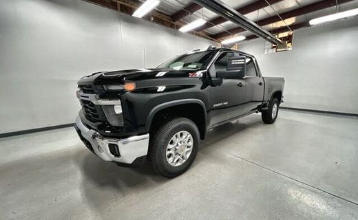 2026 Chevrolet Silverado HD LT