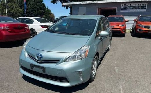 2014 Toyota Prius V Three