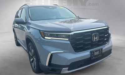 2025 Honda Pilot Elite HPD