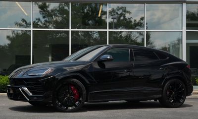 2022 Lamborghini Urus