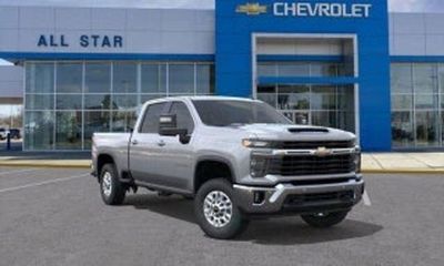 2026 Chevrolet Silverado HD Custom