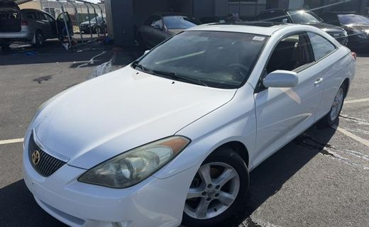 2004 Toyota Camry Solara SE
