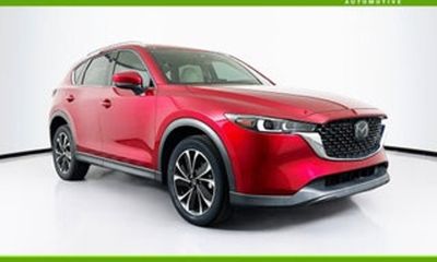 2022 Mazda CX-5 Premium Package