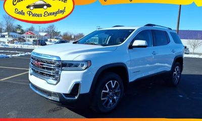 2023 GMC Acadia SLE