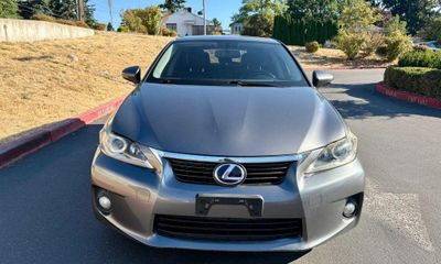 2013 Lexus CT 200H