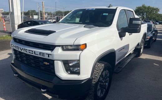 2022 Chevrolet Silverado HD Custom