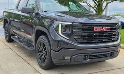 2021 GMC Sierra AT4