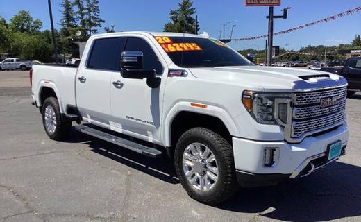 2020 GMC Sierra Denali