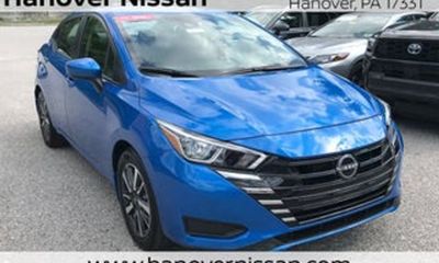 2025 Nissan Versa SV