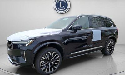 2026 Volvo XC90 Ultra Bright