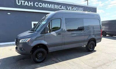 2022 Mercedes-Benz Sprinter 907 VS30