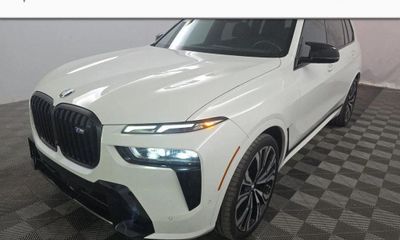 2024 BMW X7 M60I