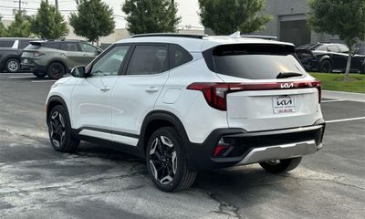 2024 Kia Seltos SX