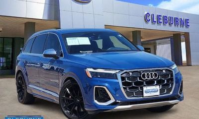 2025 Audi SQ7 Quattro Premium Plus