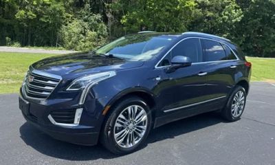 2017 Cadillac XT5 Premium Luxury