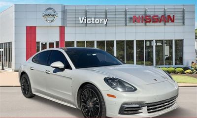2018 Porsche Panamera 4S