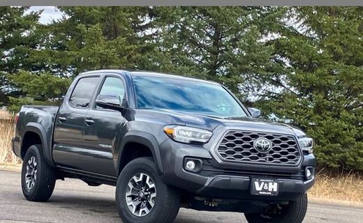2023 Toyota Tacoma SR5