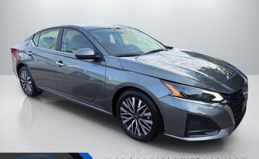 2023 Nissan Altima SV