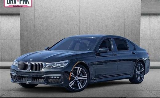 2019 BMW 750i