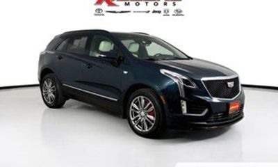 2025 Cadillac XT5 Sport