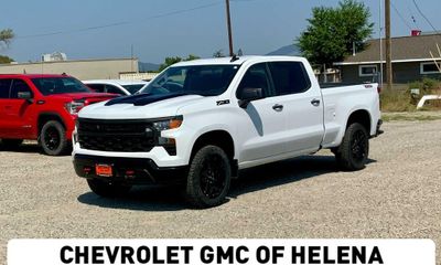 2023 Chevrolet Silverado Trail Boss Custom