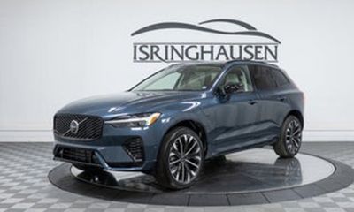 2026 Volvo XC60 Ultra Dark