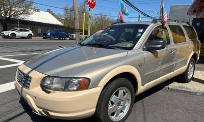 2003 Volvo V70