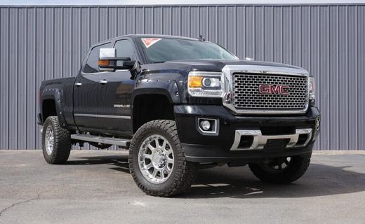 2016 GMC Sierra Denali