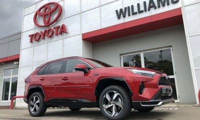 2023 Toyota RAV4 Prime phev SE
